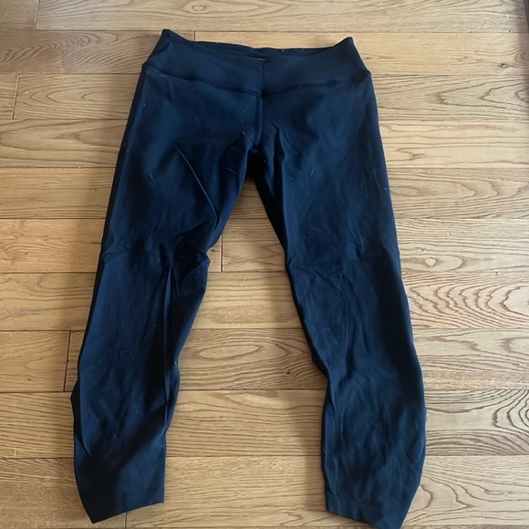 Beyond yoga black cropped leggings - Picture 1 of 3